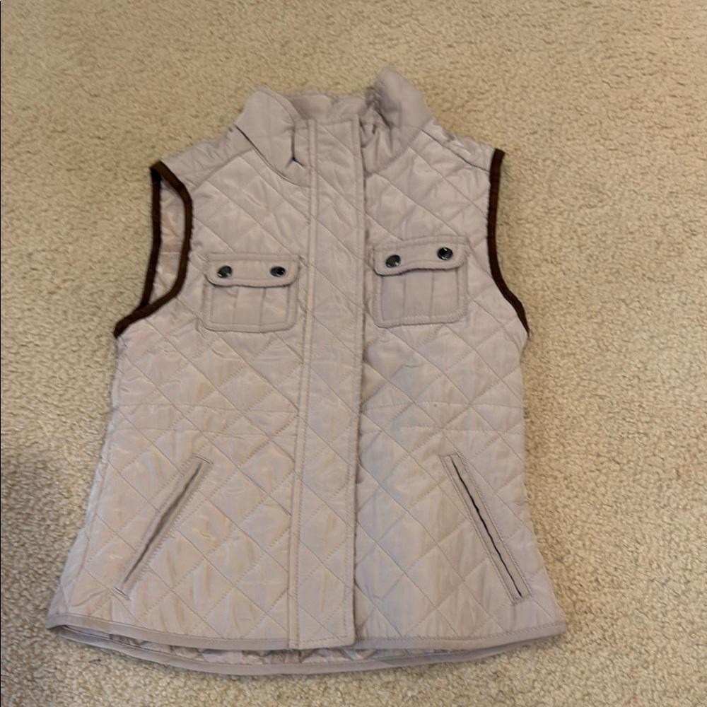 Zara Kids Quilted Vest in Light Beige